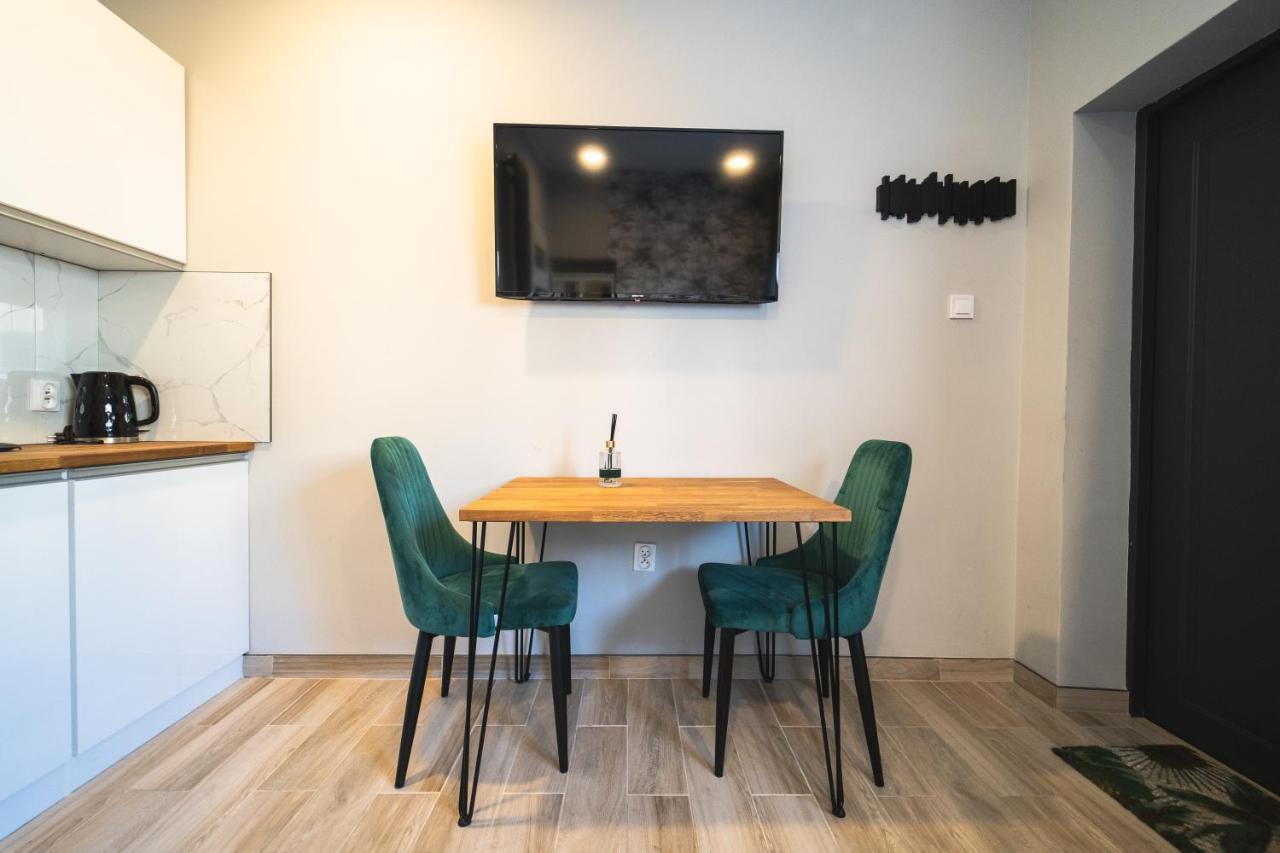 Kolorowe Apartamenty W Mielnie! 350M Od Plazy - 100M Od Jeziora! Mielno  Dış mekan fotoğraf