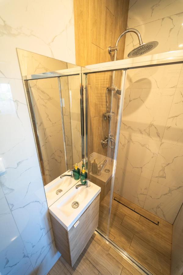 Kolorowe Apartamenty W Mielnie! 350M Od Plazy - 100M Od Jeziora! Mielno  Dış mekan fotoğraf